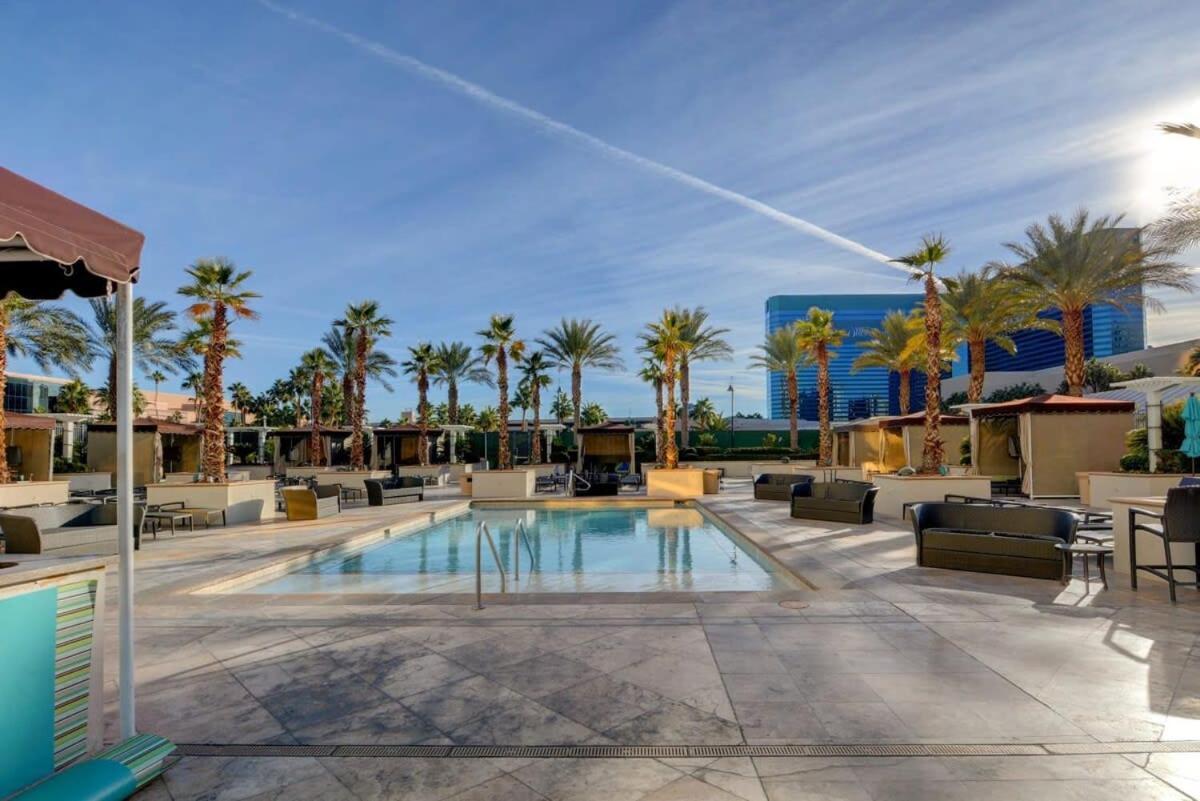 Signature 2br3ba Balcony Combo Units 16-702 And 04 Ferienhaus *