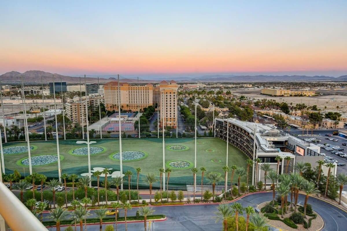 Signature 2br3ba Balcony Combo Units 16-702 And 04 Ferienhaus Las Vegas